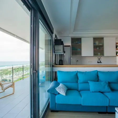 Great Views First Line Teleworkers And Families Unforgetable Apartamento